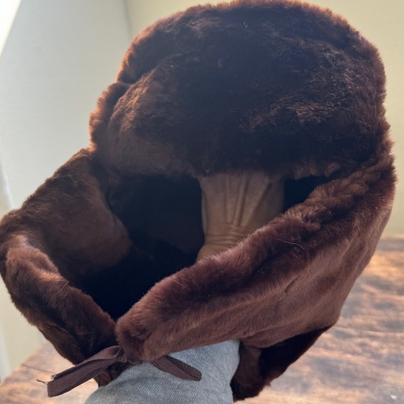 Vintage genuine fur trapper hat in rich chocolate brown gorgeous color and feel - Picture 15 of 16
